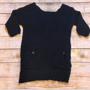 Free people woman’s navy knit sweater size S/P